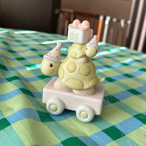 15 pc Precious Moments animal train from baby to 13 plus additional pc - Picture 13 of 16